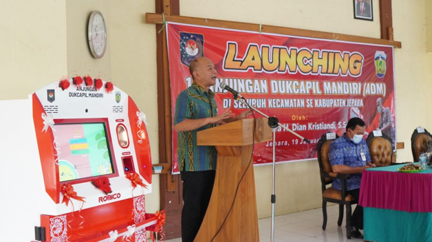 Disdukcapil Jepara Wujudkan Pelayanan Merata di 16 Kecamatan dengan Anjungan Dukcapil Mandiri ROBICO