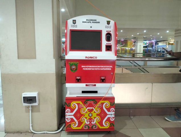 Samarinda Bersiap Lakukan Lompatan Digital dengan Anjungan Dukcapil Mandiri ROBICO